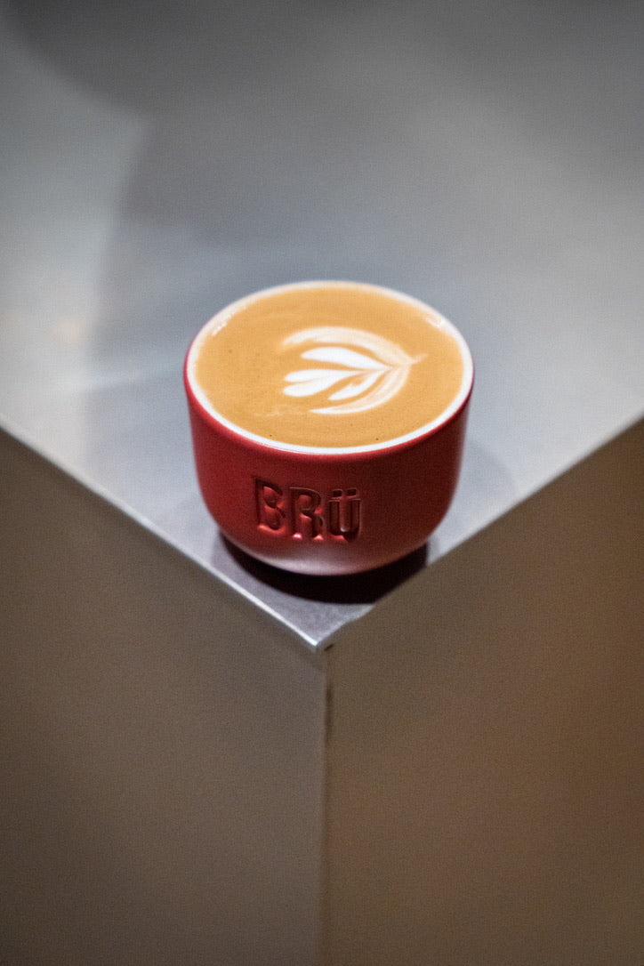 Brü Cup ceramic coffee cup — handcrafted for espresso, flat white, and cappuccino